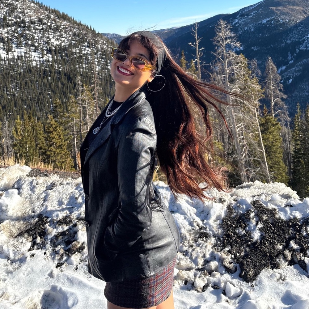 Meet your Posher, Flavia susana